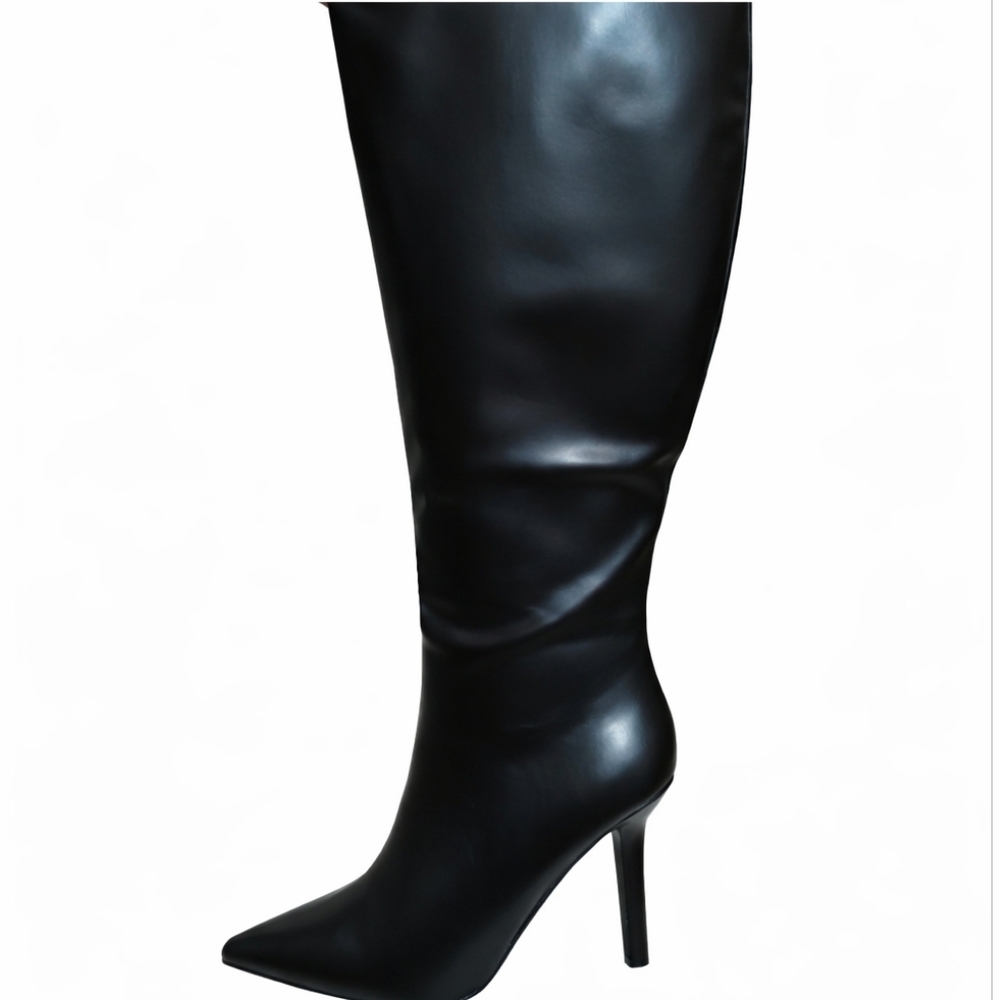 Coutgo Black Leather Sezy Heeled Boots Sz 7 New